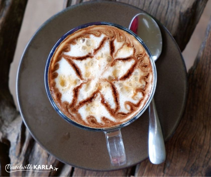 Alitaptap Art Cafe